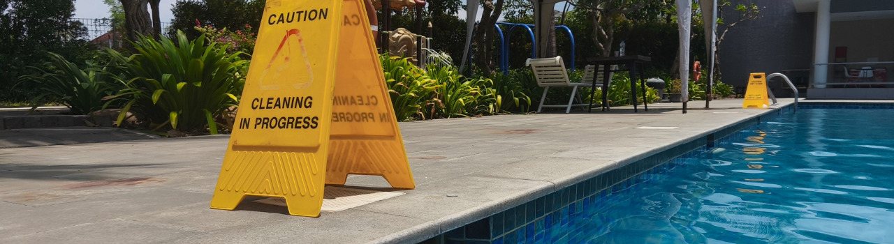 Nettoyer les piscines avec BOMA